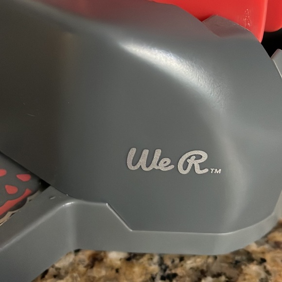 We R Doily Border Edge Paper Punch - Picture 7 of 7